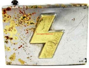 HJ/DJ, Hebilla 1er modelo, Pre-1938